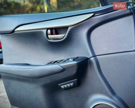 Чорний Лексус НХ, об'ємом двигуна 2.49 л та пробігом 54 тис. км за 39900 $, фото 22 на Automoto.ua