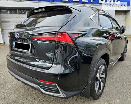 Черный Лексус НХ, объемом двигателя 2.49 л и пробегом 27 тыс. км за 34000 $, фото 8 на Automoto.ua