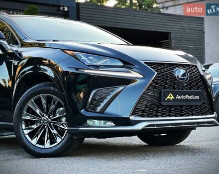 Лексус НХ 2020 у Києві на Automoto.ua Чорний Лексус НХ, об'ємом двигуна 2.49 л та пробігом 54 тис. км за 39900 $, фото 7 на Automoto.ua