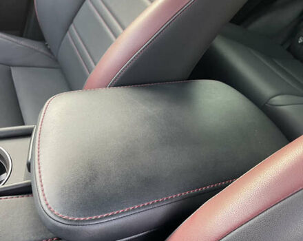 Черный Лексус НХ, объемом двигателя 1.99 л и пробегом 101 тыс. км за 33800 $, фото 43 на Automoto.ua