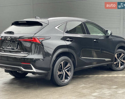 Черный Лексус НХ, объемом двигателя 1.99 л и пробегом 101 тыс. км за 33800 $, фото 30 на Automoto.ua