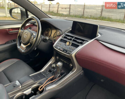 Черный Лексус НХ, объемом двигателя 1.99 л и пробегом 101 тыс. км за 33800 $, фото 48 на Automoto.ua