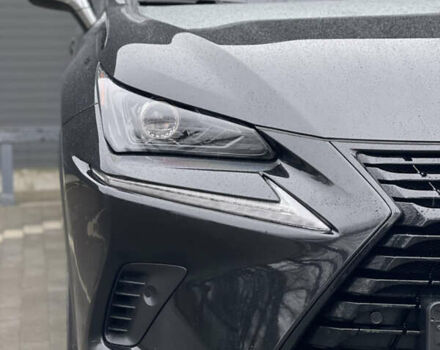 Черный Лексус НХ, объемом двигателя 1.99 л и пробегом 101 тыс. км за 33800 $, фото 11 на Automoto.ua