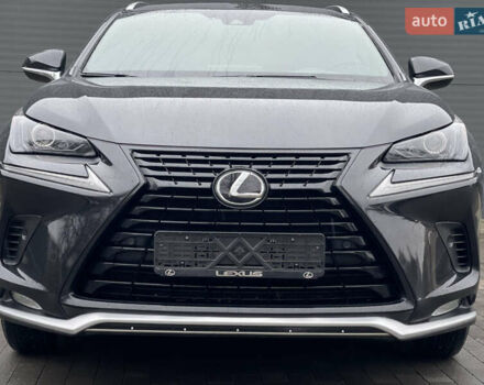 Черный Лексус НХ, объемом двигателя 1.99 л и пробегом 101 тыс. км за 33800 $, фото 13 на Automoto.ua