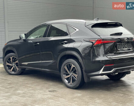 Черный Лексус НХ, объемом двигателя 1.99 л и пробегом 101 тыс. км за 33800 $, фото 31 на Automoto.ua