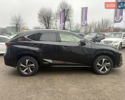 Черный Лексус НХ, объемом двигателя 2.49 л и пробегом 83 тыс. км за 38600 $, фото 3 на Automoto.ua