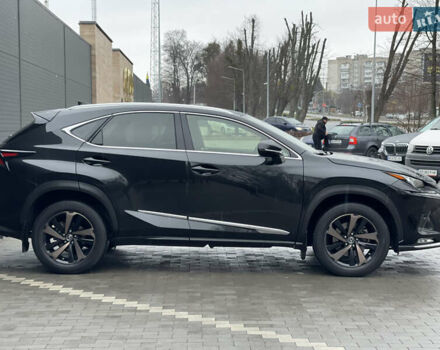 Черный Лексус НХ, объемом двигателя 1.99 л и пробегом 101 тыс. км за 33800 $, фото 10 на Automoto.ua