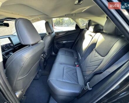 Черный Лексус НХ, объемом двигателя 2.49 л и пробегом 28 тыс. км за 47999 $, фото 12 на Automoto.ua