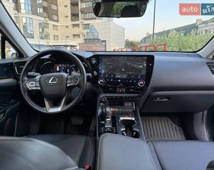 Черный Лексус НХ, объемом двигателя 2.49 л и пробегом 61 тыс. км за 46900 $, фото 15 на Automoto.ua