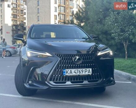 Черный Лексус НХ, объемом двигателя 2.49 л и пробегом 22 тыс. км за 43900 $, фото 7 на Automoto.ua