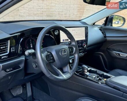 Черный Лексус НХ, объемом двигателя 2.49 л и пробегом 28 тыс. км за 47999 $, фото 9 на Automoto.ua