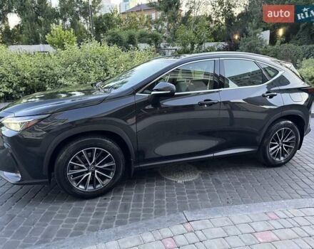 Чорний Лексус НХ, об'ємом двигуна 2.49 л та пробігом 61 тис. км за 47500 $, фото 29 на Automoto.ua