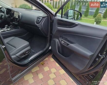 Чорний Лексус НХ, об'ємом двигуна 2.5 л та пробігом 31 тис. км за 37500 $, фото 12 на Automoto.ua