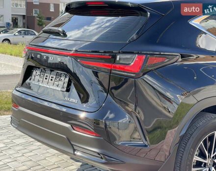 Чорний Лексус НХ, об'ємом двигуна 2.49 л та пробігом 30 тис. км за 48800 $, фото 22 на Automoto.ua