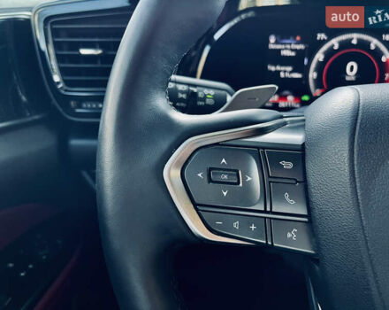 Черный Лексус НХ, объемом двигателя 2.49 л и пробегом 27 тыс. км за 41500 $, фото 31 на Automoto.ua