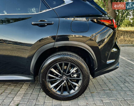 Черный Лексус НХ, объемом двигателя 2.49 л и пробегом 27 тыс. км за 41500 $, фото 8 на Automoto.ua