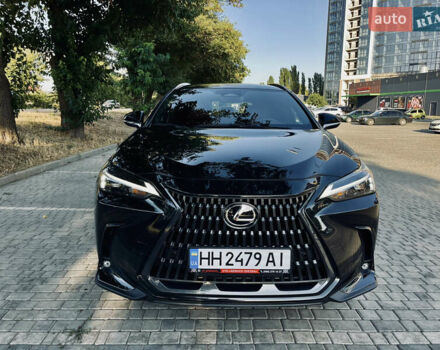 Чорний Лексус НХ, об'ємом двигуна 2.49 л та пробігом 26 тис. км за 42999 $, фото 1 на Automoto.ua