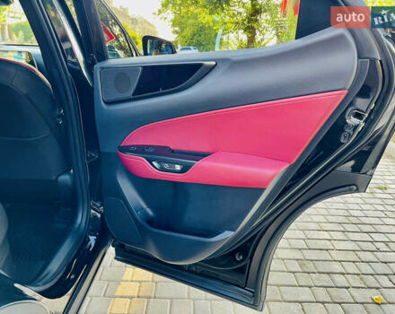 Черный Лексус НХ, объемом двигателя 2.49 л и пробегом 27 тыс. км за 41500 $, фото 17 на Automoto.ua