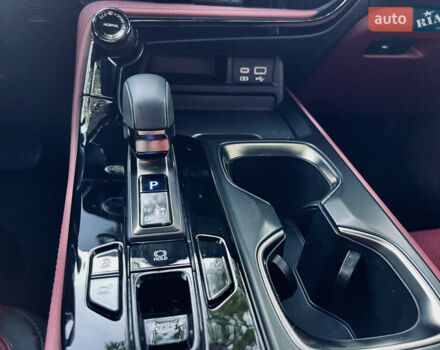 Черный Лексус НХ, объемом двигателя 2.49 л и пробегом 27 тыс. км за 41500 $, фото 33 на Automoto.ua