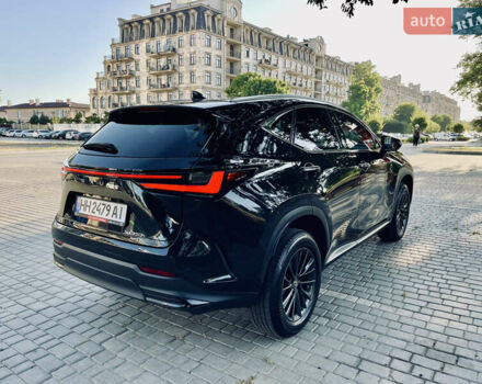 Черный Лексус НХ, объемом двигателя 2.49 л и пробегом 27 тыс. км за 41500 $, фото 4 на Automoto.ua