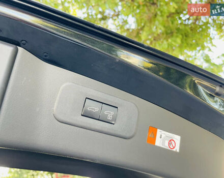 Черный Лексус НХ, объемом двигателя 2.49 л и пробегом 27 тыс. км за 41500 $, фото 16 на Automoto.ua