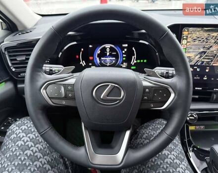 Чорний Лексус НХ, об'ємом двигуна 2.49 л та пробігом 2 тис. км за 51500 $, фото 22 на Automoto.ua