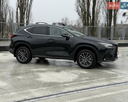 Чорний Лексус НХ, об'ємом двигуна 2.49 л та пробігом 2 тис. км за 51500 $, фото 1 на Automoto.ua