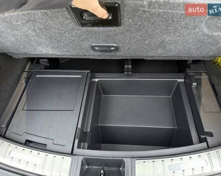 Чорний Лексус НХ, об'ємом двигуна 2.49 л та пробігом 2 тис. км за 51500 $, фото 13 на Automoto.ua