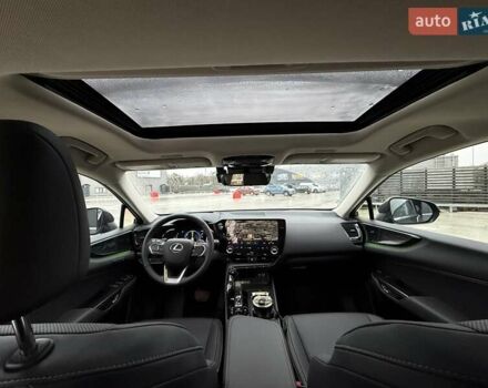 Чорний Лексус НХ, об'ємом двигуна 2.49 л та пробігом 2 тис. км за 51500 $, фото 35 на Automoto.ua