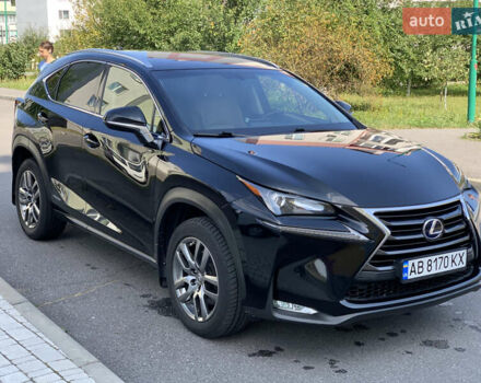 Черный Лексус НХ, объемом двигателя 2.49 л и пробегом 137 тыс. км за 25500 $, фото 1 на Automoto.ua