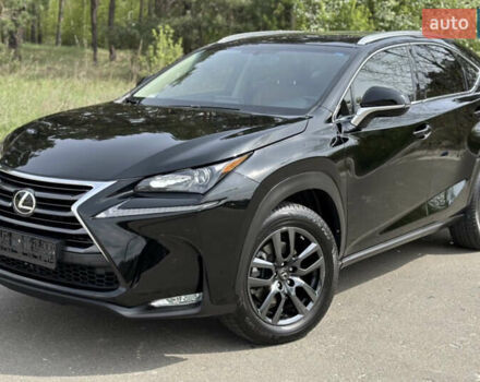 Черный Лексус НХ, объемом двигателя 2 л и пробегом 155 тыс. км за 22900 $, фото 1 на Automoto.ua