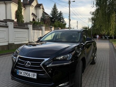 Чорний Лексус НХ, об'ємом двигуна 2 л та пробігом 105 тис. км за 24600 $, фото 1 на Automoto.ua