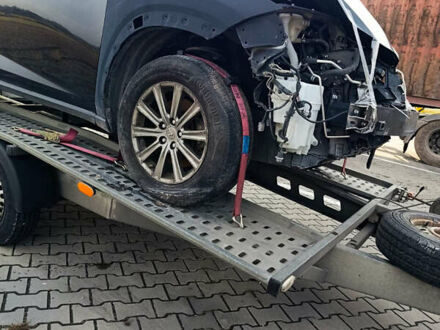 Черный Лексус НХ, объемом двигателя 2 л и пробегом 160 тыс. км за 14900 $, фото 1 на Automoto.ua