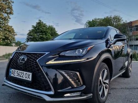 Лексус НХ 2017 в Днепре (Днепропетровске) на Automoto.ua Черный Лексус НХ, объемом двигателя 2 л и пробегом 62 тыс. км за 23000 $, фото 1 на Automoto.ua