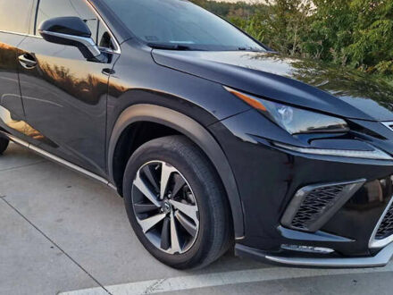 Чорний Лексус НХ, об'ємом двигуна 2 л та пробігом 62 тис. км за 25000 $, фото 1 на Automoto.ua