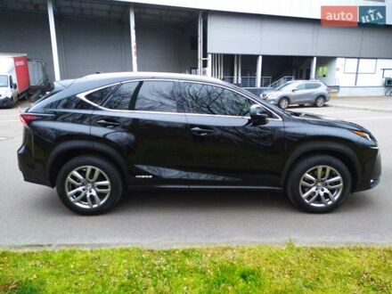 Черный Лексус НХ, объемом двигателя 2.5 л и пробегом 190 тыс. км за 26500 $, фото 1 на Automoto.ua