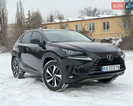 Черный Лексус НХ, объемом двигателя 2.49 л и пробегом 99 тыс. км за 29000 $, фото 1 на Automoto.ua