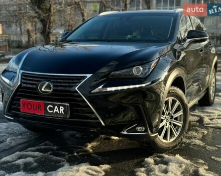Черный Лексус НХ, объемом двигателя 2 л и пробегом 73 тыс. км за 24500 $, фото 1 на Automoto.ua