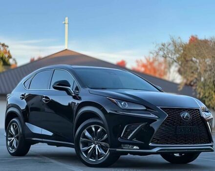 Черный Лексус НХ, объемом двигателя 2 л и пробегом 47 тыс. км за 13800 $, фото 1 на Automoto.ua
