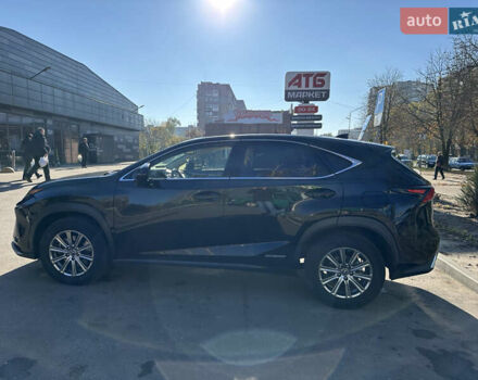 Чорний Лексус НХ, об'ємом двигуна 2.49 л та пробігом 23 тис. км за 40000 $, фото 1 на Automoto.ua