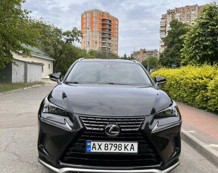 Черный Лексус НХ, объемом двигателя 1.99 л и пробегом 46 тыс. км за 36000 $, фото 1 на Automoto.ua