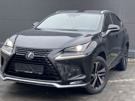 Черный Лексус НХ, объемом двигателя 2 л и пробегом 92 тыс. км за 33800 $, фото 1 на Automoto.ua