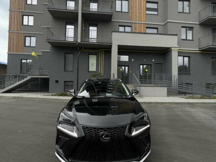 Лексус НХ 2021 в Фастове на Automoto.ua Черный Лексус НХ, объемом двигателя 2 л и пробегом 54 тыс. км за 26800 $, фото 1 на Automoto.ua