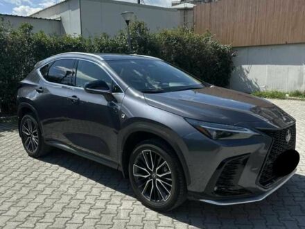 Черный Лексус НХ, объемом двигателя 0 л и пробегом 34 тыс. км за 35600 $, фото 1 на Automoto.ua