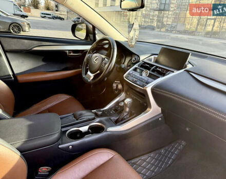 Коричневый Лексус НХ, объемом двигателя 2.49 л и пробегом 202 тыс. км за 25300 $, фото 30 на Automoto.ua