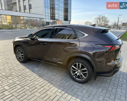 Коричневый Лексус НХ, объемом двигателя 2.49 л и пробегом 202 тыс. км за 25300 $, фото 5 на Automoto.ua