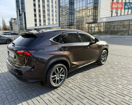 Коричневый Лексус НХ, объемом двигателя 2.49 л и пробегом 202 тыс. км за 25300 $, фото 13 на Automoto.ua