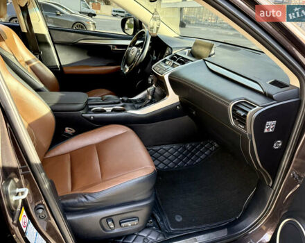 Коричневый Лексус НХ, объемом двигателя 2.49 л и пробегом 202 тыс. км за 25300 $, фото 29 на Automoto.ua