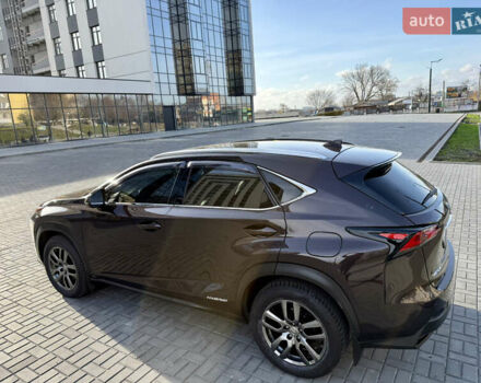 Коричневый Лексус НХ, объемом двигателя 2.49 л и пробегом 202 тыс. км за 25300 $, фото 6 на Automoto.ua