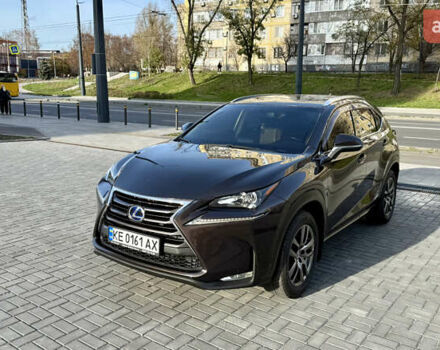 Коричневый Лексус НХ, объемом двигателя 2.49 л и пробегом 202 тыс. км за 25300 $, фото 1 на Automoto.ua